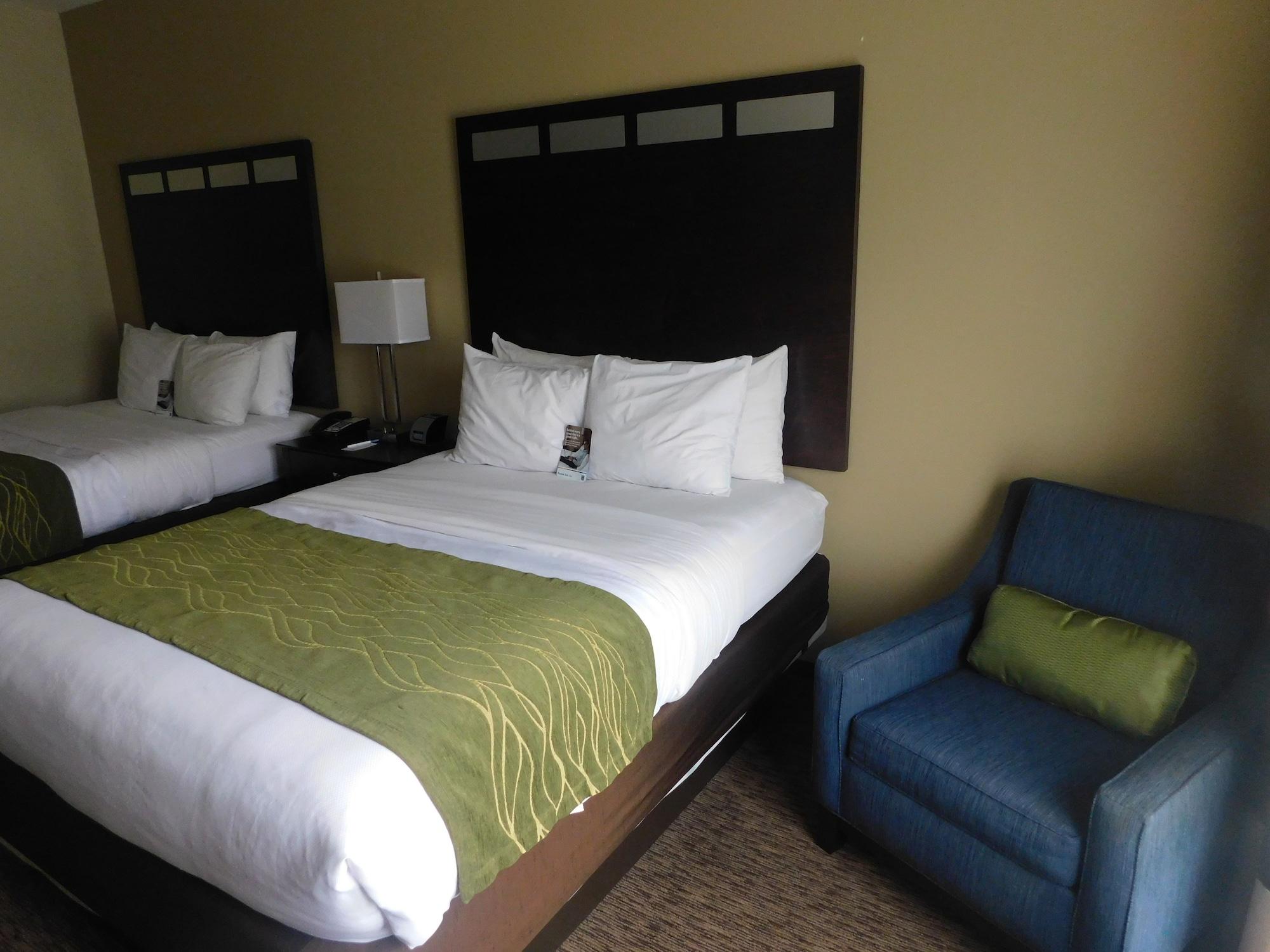 Comfort Inn St. Clairsville Eksteriør billede