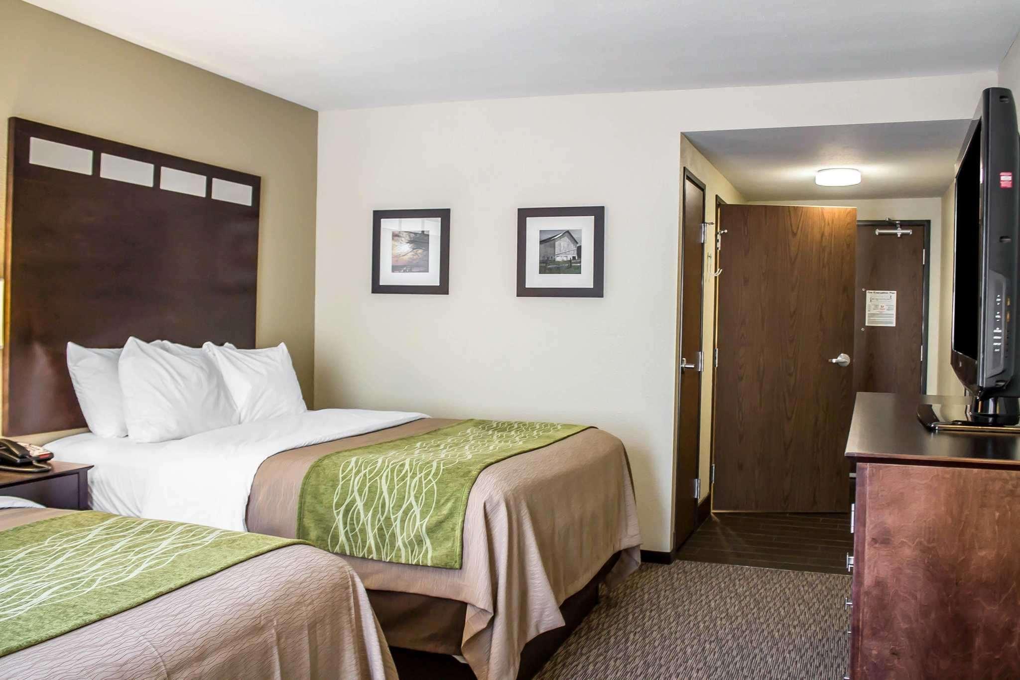 Comfort Inn St. Clairsville Eksteriør billede