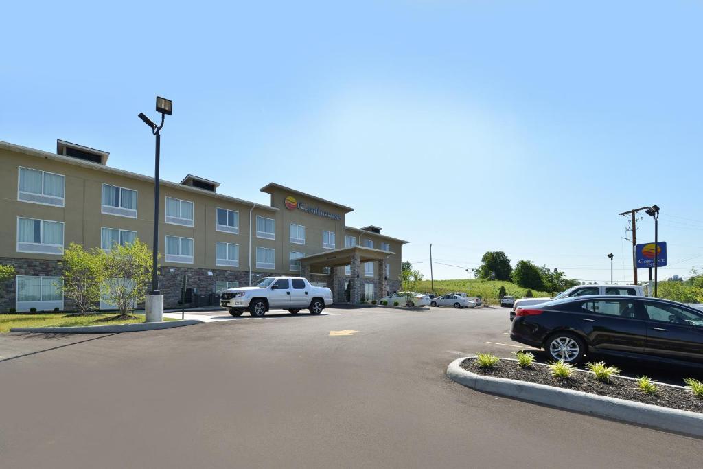 Comfort Inn St. Clairsville Eksteriør billede